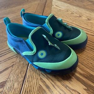 Cat & Jack dinosaur shoes
